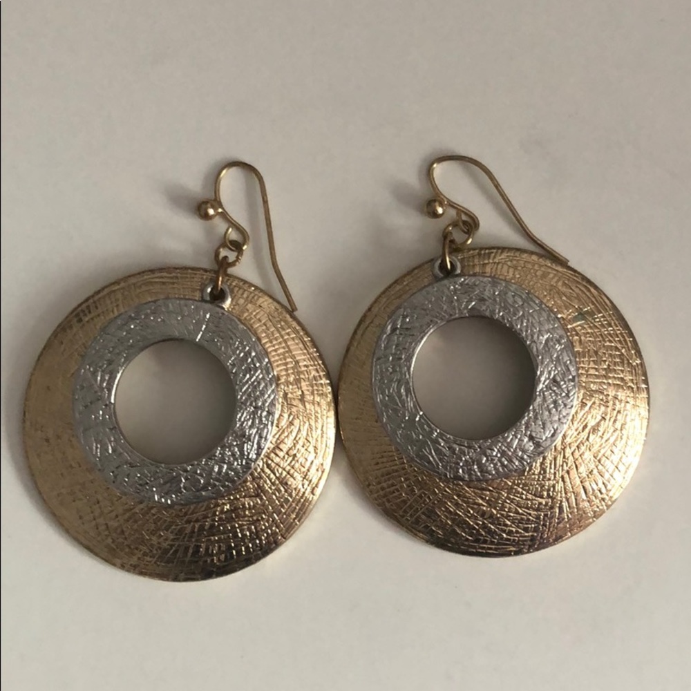 Fashion gold and silver dangly circle earrings